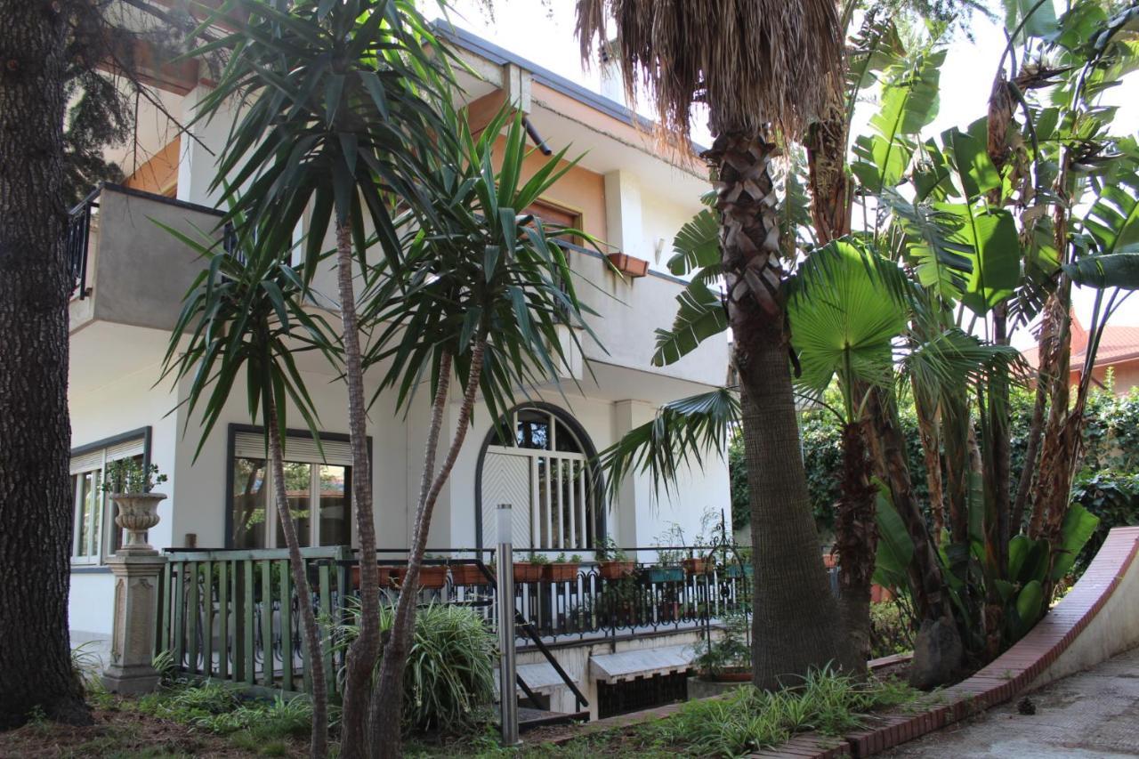 Greenhouse Маскалуча Экстерьер фото